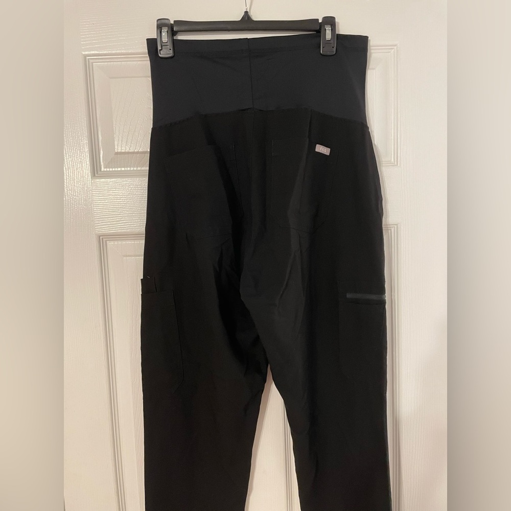 Black Figs brand maternity scrub pants